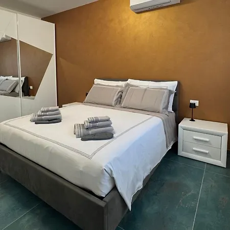 Aurora And Guest house 4*